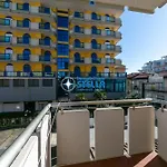 Condominio International